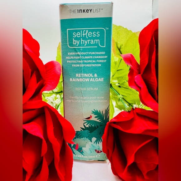 Selfless by Hyram Retinol & Rainbow Algae Repair Serum - Picture 12 of 12